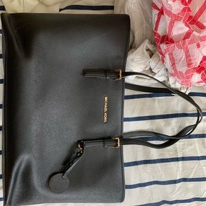 Black Michael Kors bag